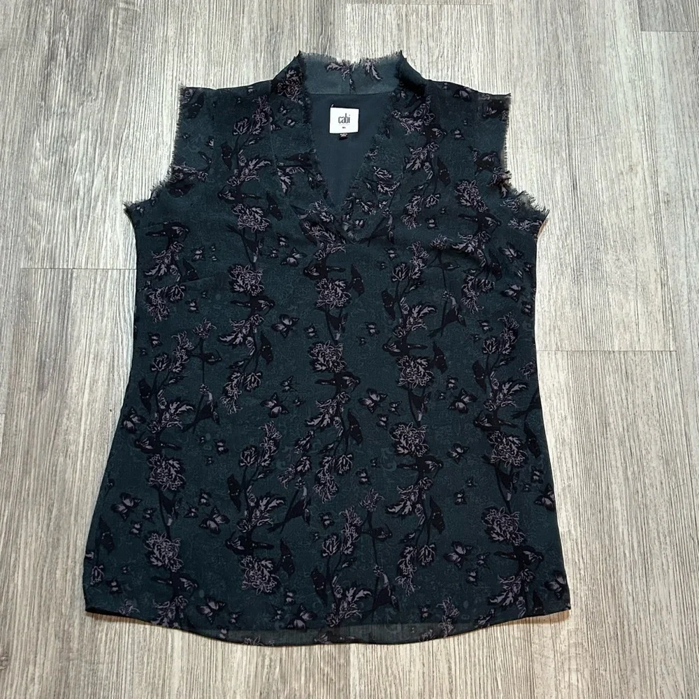 CAbi Sleeveless Floral Blouse With Frayed Hem. Lined. - Picture 3 of 8